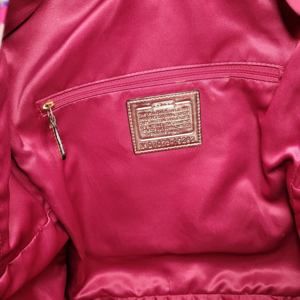 Coach Limited Edition Poppy Graffiti Signature C's Backpack D1073-15292 - Picture 13 of 16